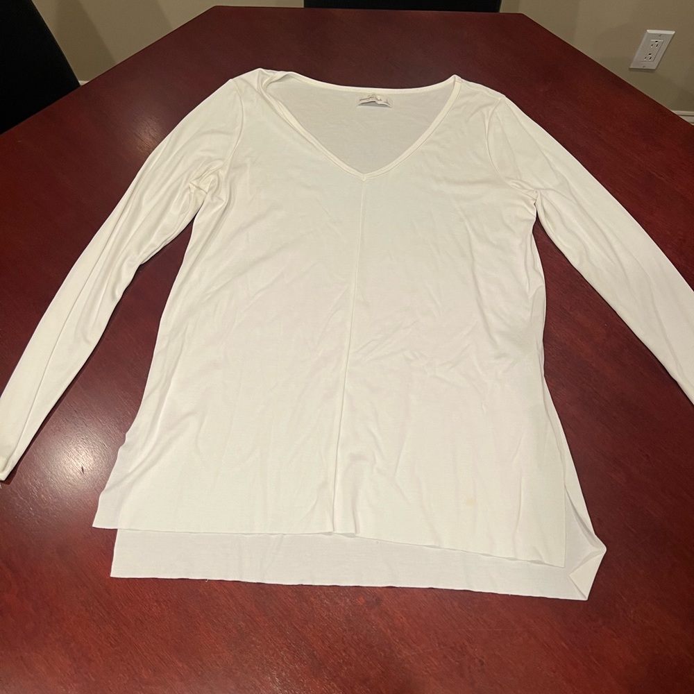Abercrombie & Fitch Cream V-Neck Shirt